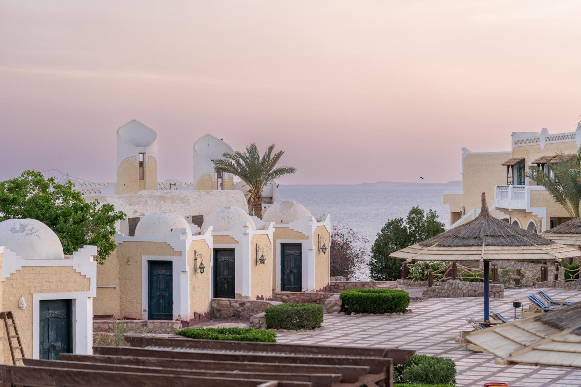 Club El Faraana Reef Resort Sharm el-Sheikh Exterior photo